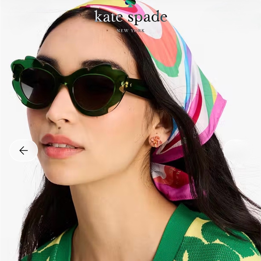 NWT Kate Spade Rainbow Heart Silk Bandana Scarf Multicolor New